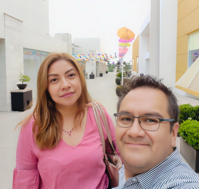 Grupo ¿En verdad tengo amigos? — Juan y Sisma