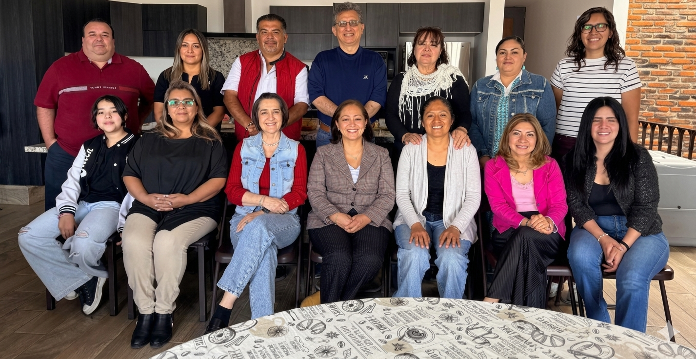 Grupos de estudio bíblico y comunidad cristiana ADQ en convivencia, Querétaro